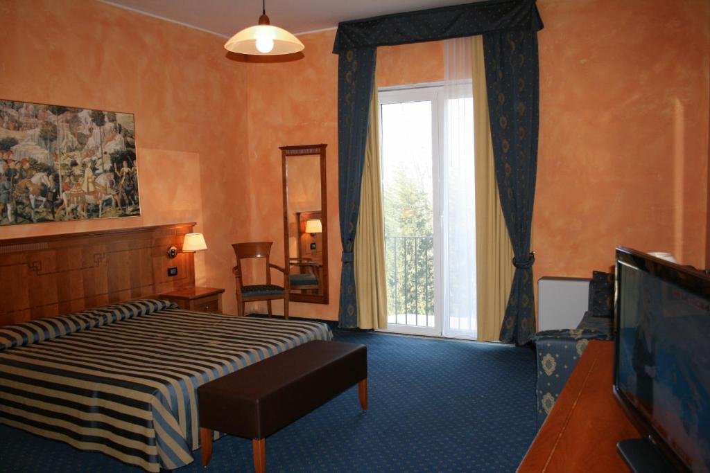 Hotel De La Ville Bereguardo Luaran gambar